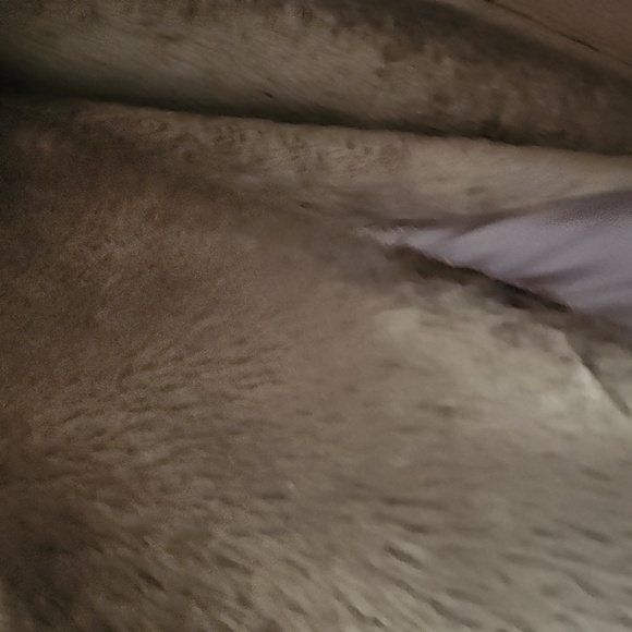 Jones New York Brown Teddy Jacket with Faux Fur Trim.New No Tag. - Picture 6 of 9